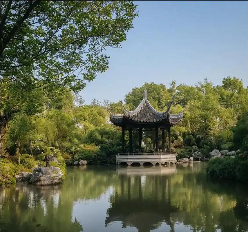 淮南家庵访旋餐饮有限公司